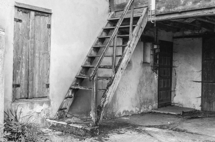 Broken antique stairs - by Simon Agozzino